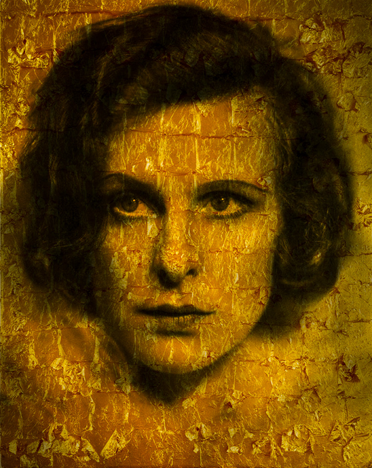 Golden Girl Leni